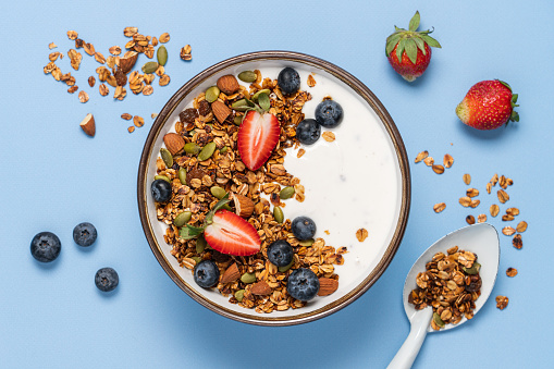 Treat Yourself To The Perfect Start With The Best granola Recipe post thumbnail image