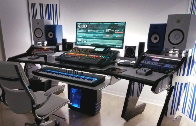 Compact Recording Studio Desk for Home Recording Studios post thumbnail image